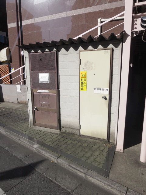 その他共有部分　★共用ごみ置場もＢＯＸできれいに管理されてます★