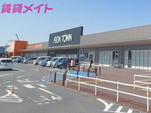 ショッピングセンター　イオンタウン鈴鹿玉垣（ショッピングセンター）まで2422m