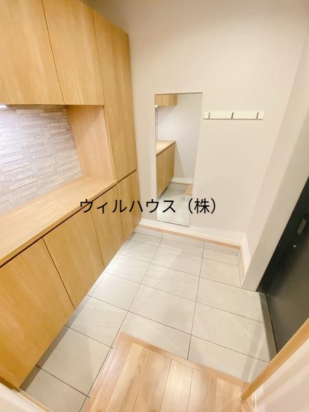 玄関　玄関！シューズＢＯＸ付き！