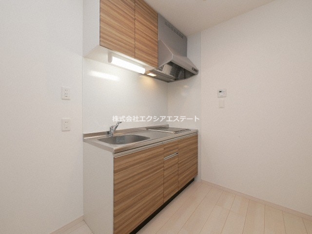 キッチン　コンパクトなキッチンで掃除もラクラク