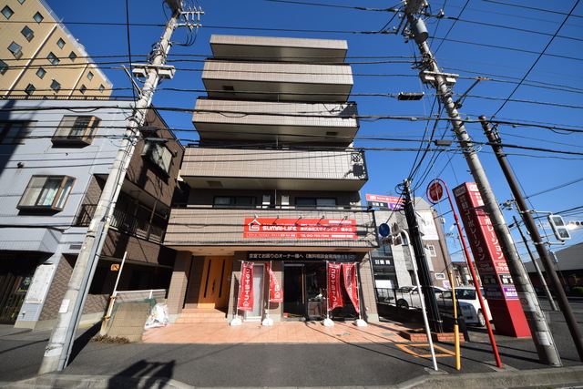 建物外観　～１階は弊社です～