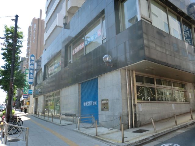 銀行　東京信用金庫成増支店（銀行）まで413m