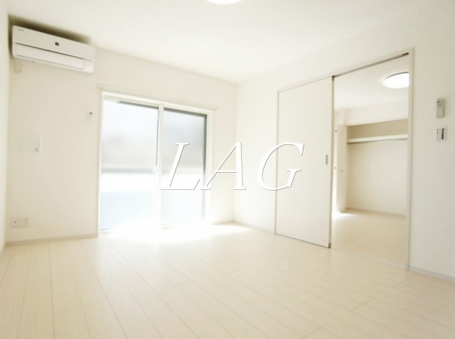 居室・リビング　洋室のお部屋です。