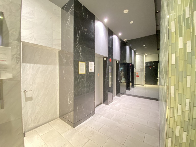 S-RESIDENCE江坂Eminenceの外観写真