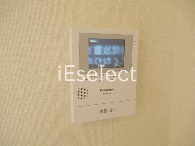 セキュリティ　TVドアホンで訪問者が分かり安心です