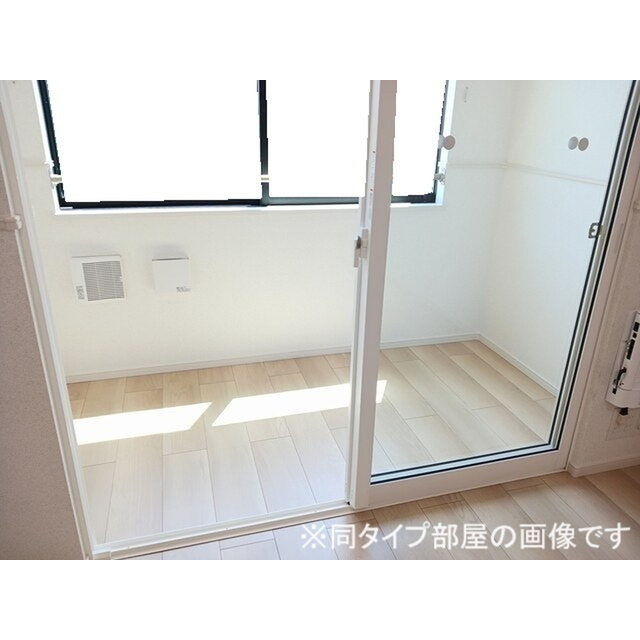 バルコニー　サンルームタイプ