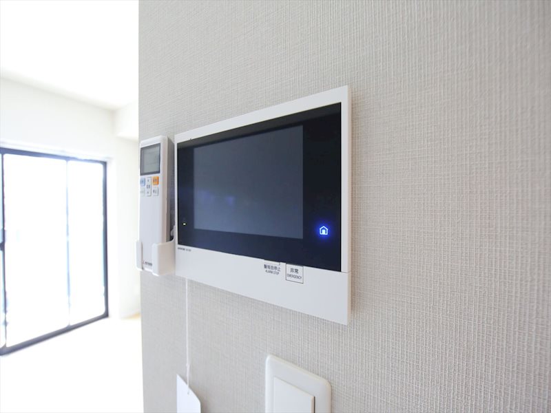 セキュリティ　TVモニター付インターホン