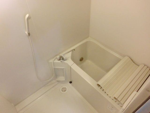 バス・シャワールーム　ゆっくりバスタイム。
