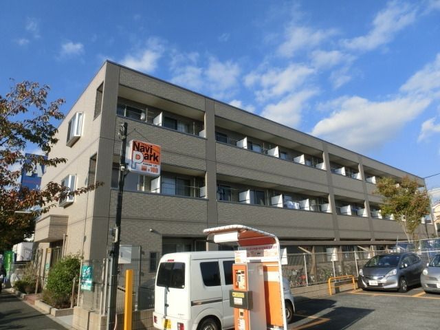 建物外観　駅徒歩8分のオートロックマンションです。