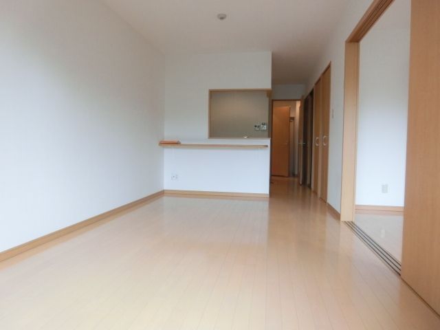 居室・リビング　陽当り良好のお部屋でゆっくり。