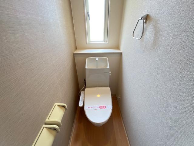 トイレ　シャワー付トイレ