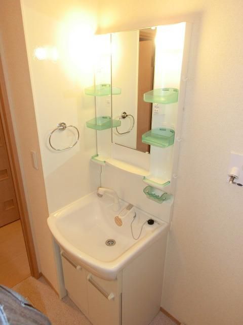 洗面設備　シャンプードレッサー