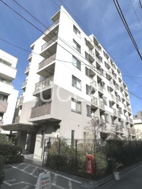 建物外観　『想いの先を照らし出す。』信頼が必要だから、ルクラスへ。