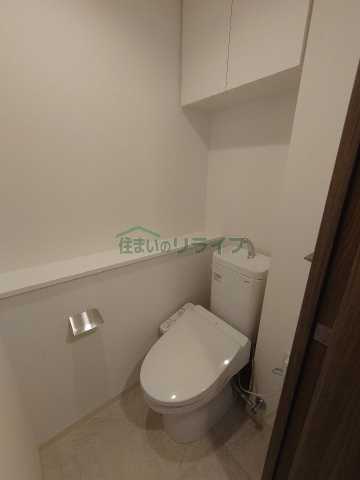 トイレ　別部屋参考写真となります