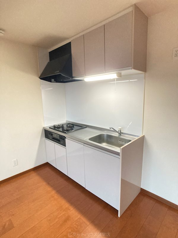 キッチン　3口グリルつき
