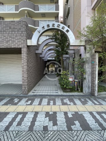 エントランス　レオ住之江公園　エントランス