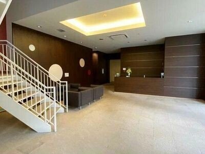 ロビー　角部屋です