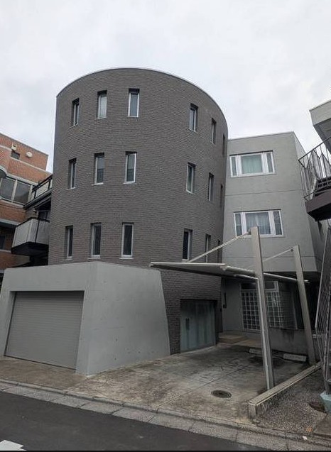建物外観　すぐに内見可能です！！