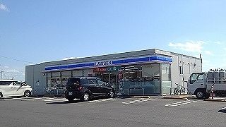 コンビニ　ローソン（コンビニ）まで750m