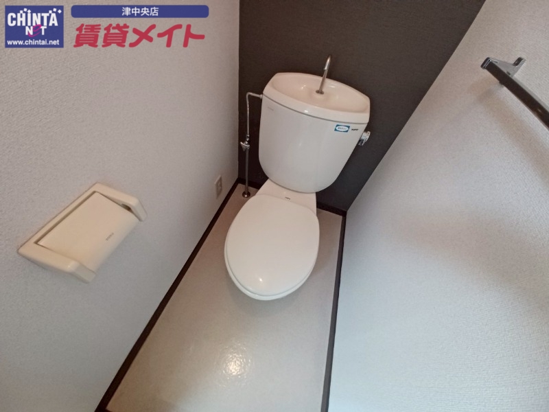 トイレ　別部屋参考写真です