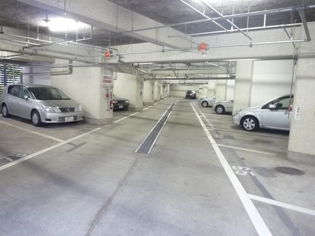 駐車場　★★駐車場★★