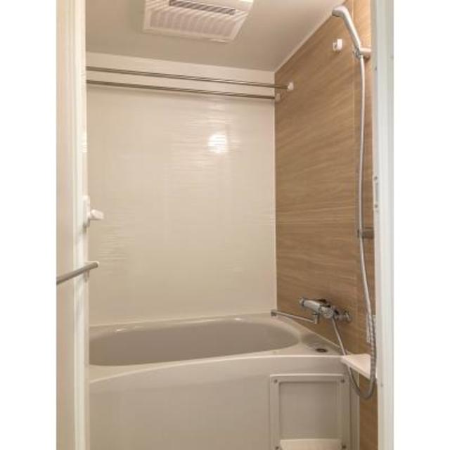 バス・シャワールーム　※写真は同タイプ住戸です。
