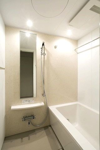 バス・シャワールーム　エンクレストベイサイド通り