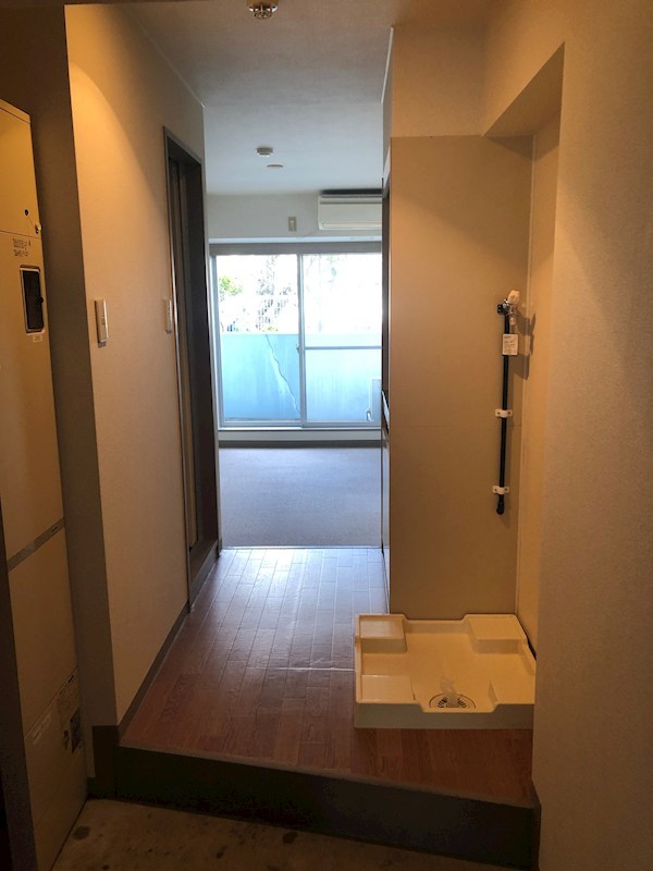 玄関　別室参照