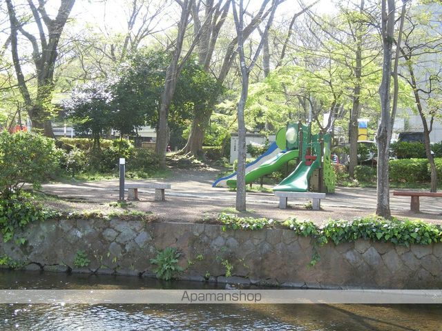 公園　白瀧公園（公園）まで102m