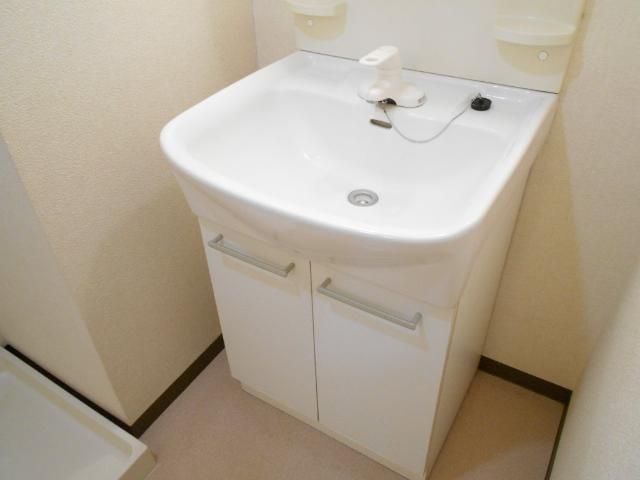 洗面設備　※同タイプ別部屋参考写真