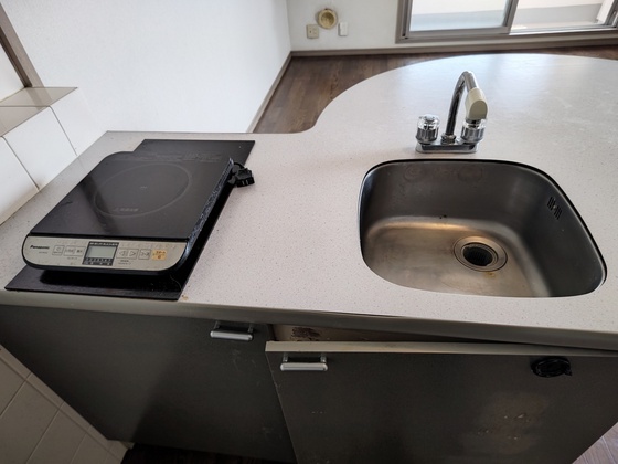 キッチン　※別部屋の写真です