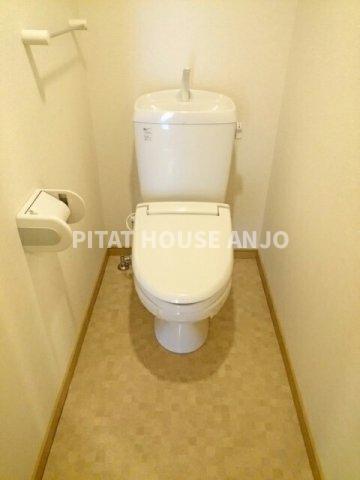 トイレ　トイレもきれいです