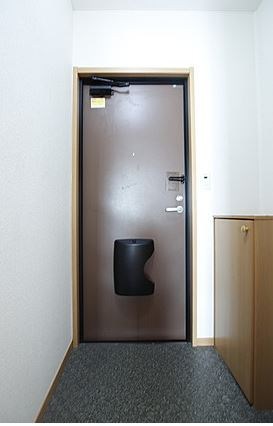 コーポソレジオの玄関写真