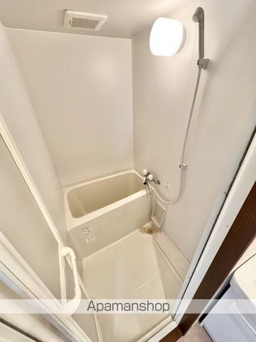 地下鉄谷町線 野江内代駅 徒歩4分 5階建 築14年の風呂写真