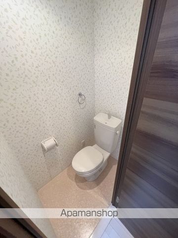 地下鉄谷町線 野江内代駅 徒歩4分 5階建 築14年のトイレ写真