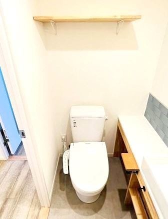 トイレ　※同仕様写真