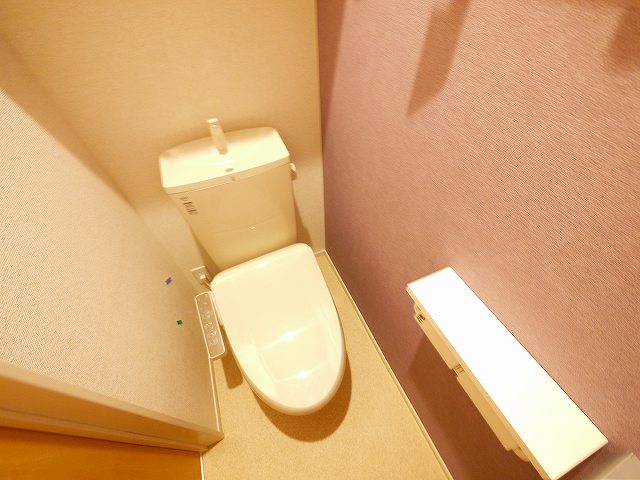 トイレ　トイレもきれいです