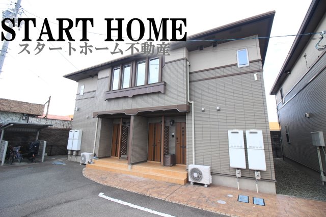 建物外観　落ち着いた雰囲気の外観です