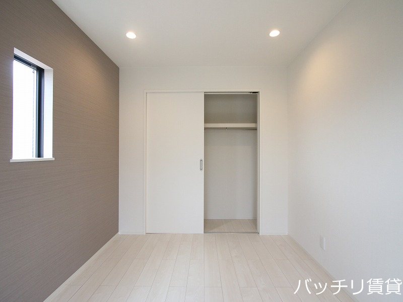 収納　画像は、同型タイプの為、現状を優先いたします。