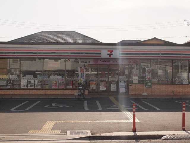 コンビニ　セブンイレブン春日部豊町6丁目店（コンビニ）まで907m