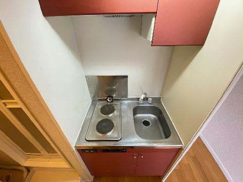 キッチン　コンロの仕様が現物と異なる場合がございます。
