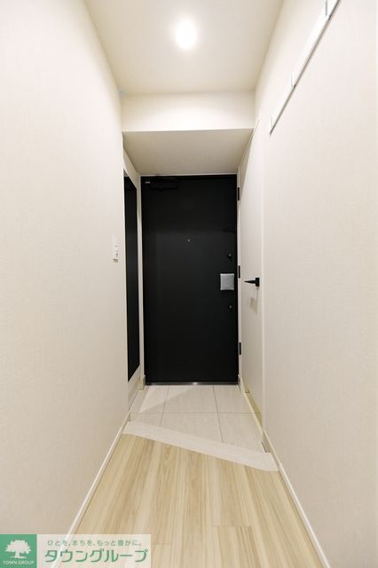 玄関　※写真は同タイプ住戸です。