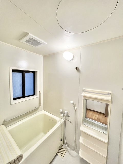 バス・シャワールーム　別部屋参考写真