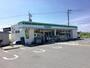 コンビニ　ファミリーマート泉佐野鶴原店（コンビニ）まで585m