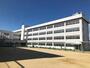 中学校　泉佐野市立第三中学校（中学校）まで473m