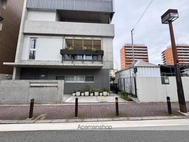 幼稚園・保育園　ひまわり乳児保育園（幼稚園・保育園）まで219m