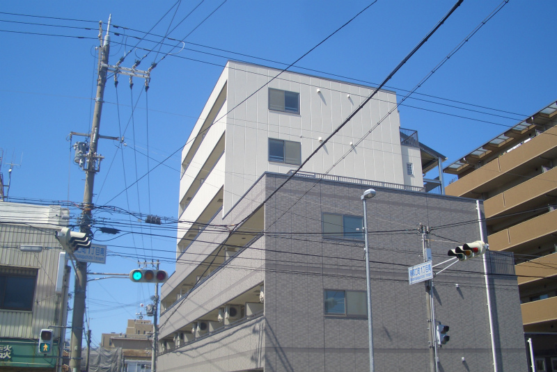 阪急神戸線 塚口駅 徒歩9分 築16年