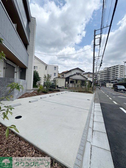 駐車場　駐車場