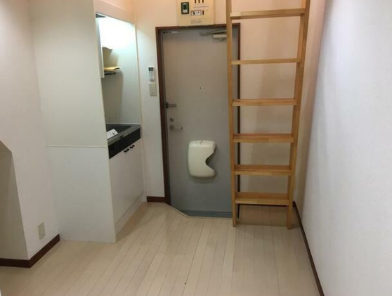 その他　リビングを別角度から