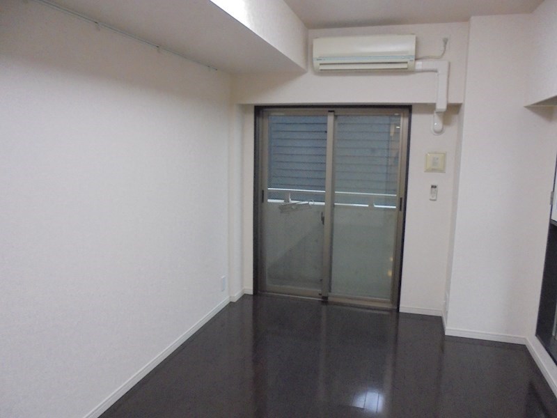 その他部屋・スペース　落ち着いて過ごせるお部屋なので、寝室にいかがでしょうか